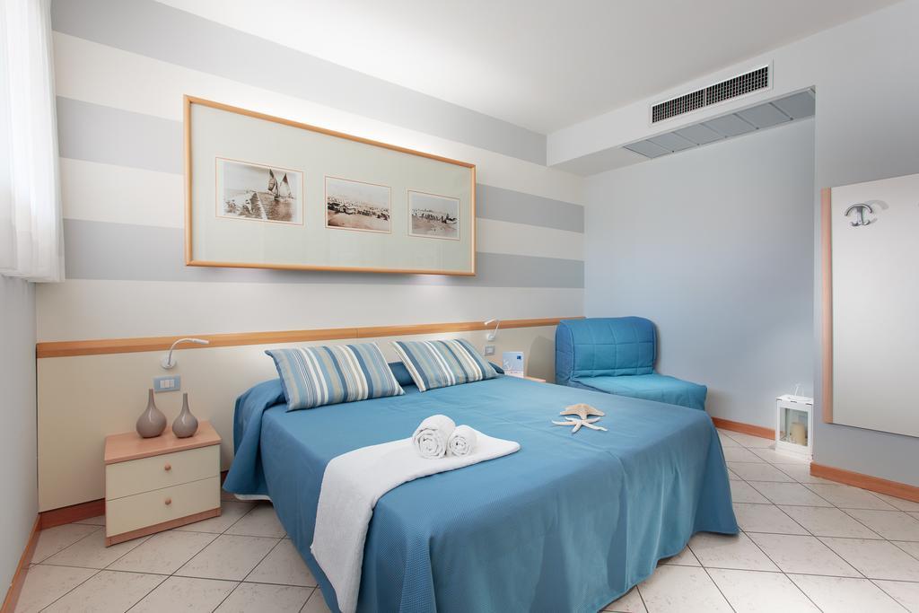 Hotel Valverde & Residenza Cesenatico Extérieur photo